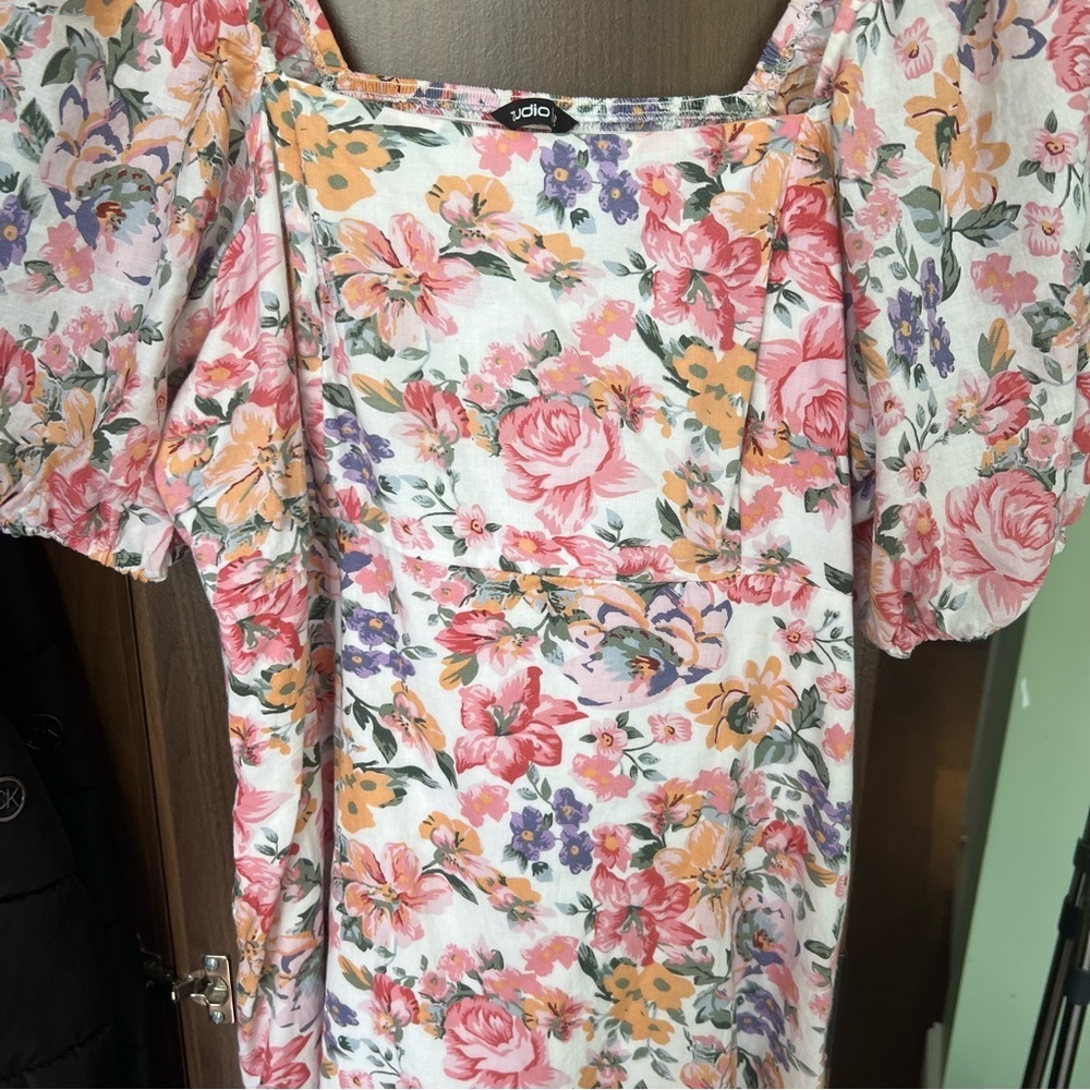 Floral Puff Sleeve Dress with pockets Womens size XL - Picture 4 of 4